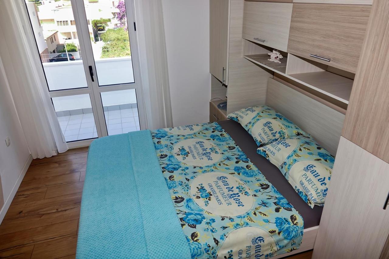 Apartment Babic Макарска Экстерьер фото